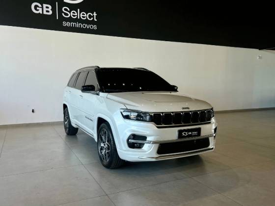 JEEP COMMANDER 1.3 T270 TURBO FLEX OVERLAND AT6 JEEP COMMANDER 1.3 T270 TURBO FLEX OVERLAND AT6